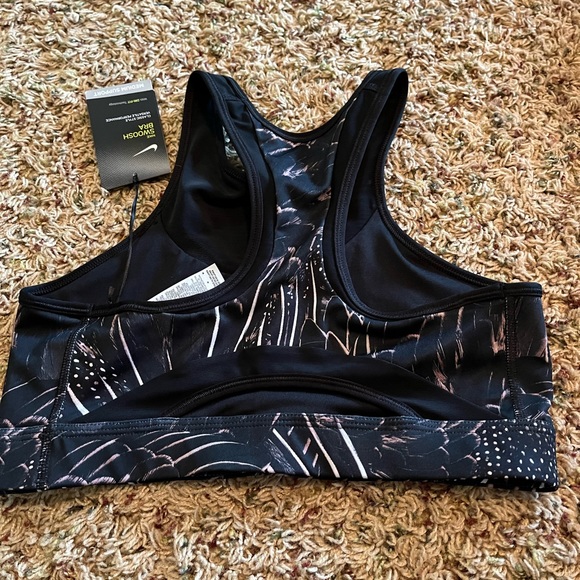 Nike Other - Nike swoosh bra size medium nwt